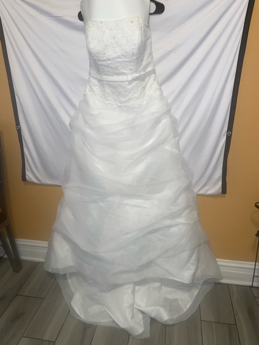 DaVinci White Strapless Bridal Bodice with Layered Skirt